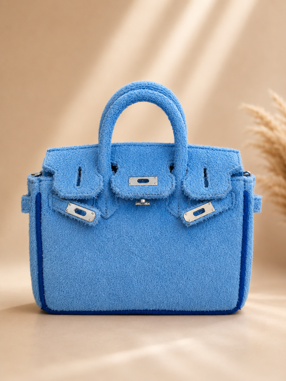 The Grand Prix Tote - Babyblau
