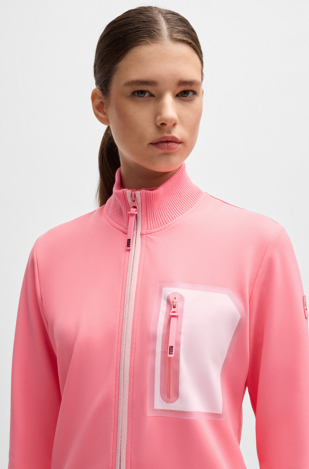 B5W1202-672_03_masterEiImBGYgxQZpO