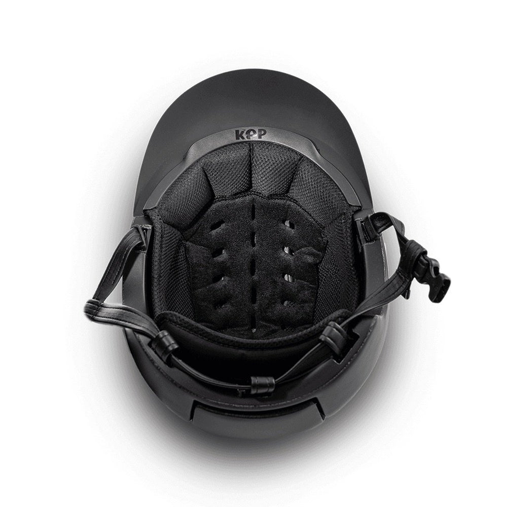 DDCBE0DE-E2F5-456F-B7EE-A0B66BB78057