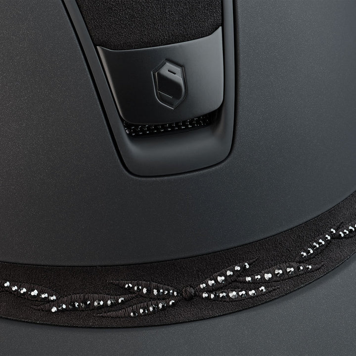 Miss-shadowmatt-V2-Mat-BlK-Alcantara-BLK-03