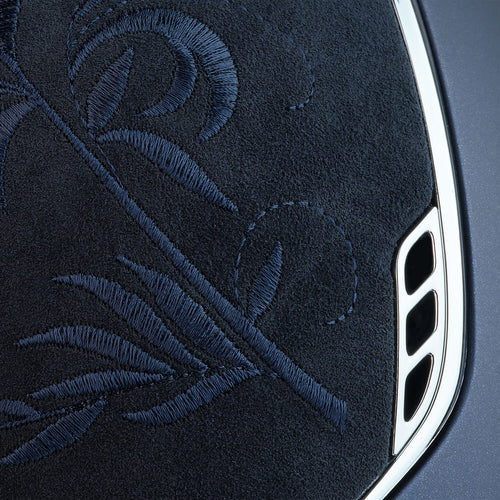 Miss-shadowmatt-V2-Mat-Blue-Flower-Embrodery-Chrome-03