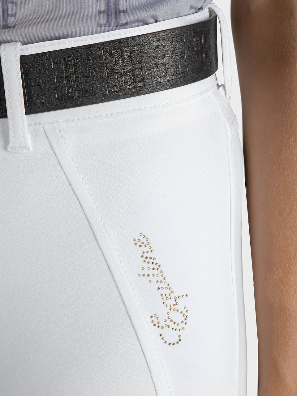 N09058_Ettiefh_001_Particular_1