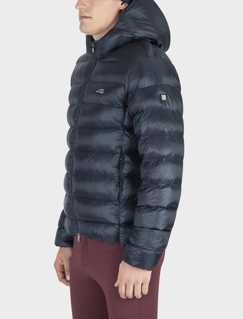 Q10499_Chanec_002_Lateral_1