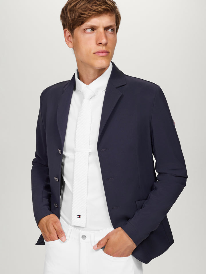 TH15UTIE953-001_1_master