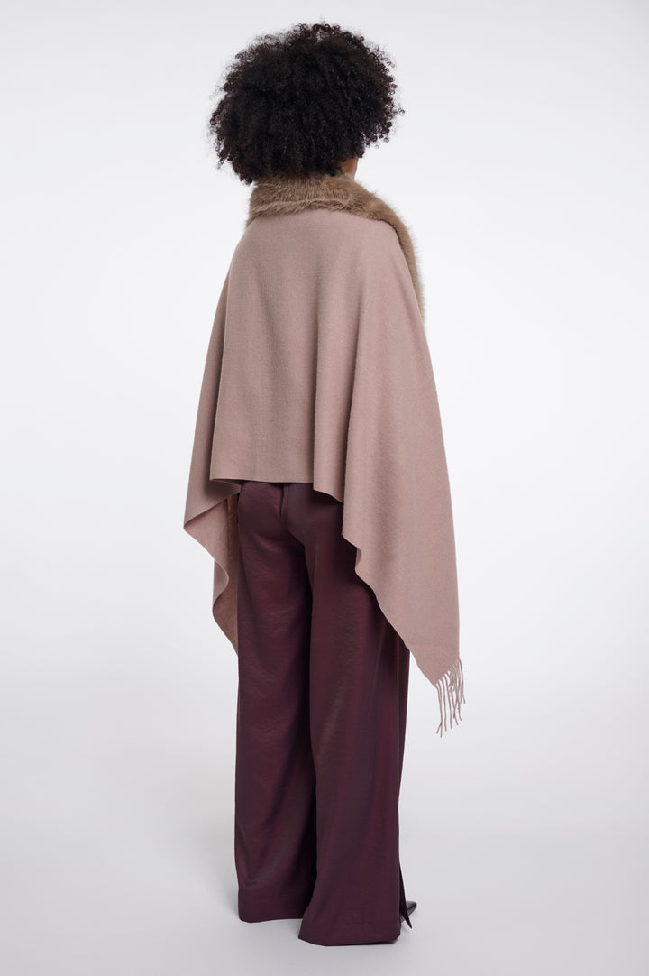 Rino & Pelle Fellcape Wendy
